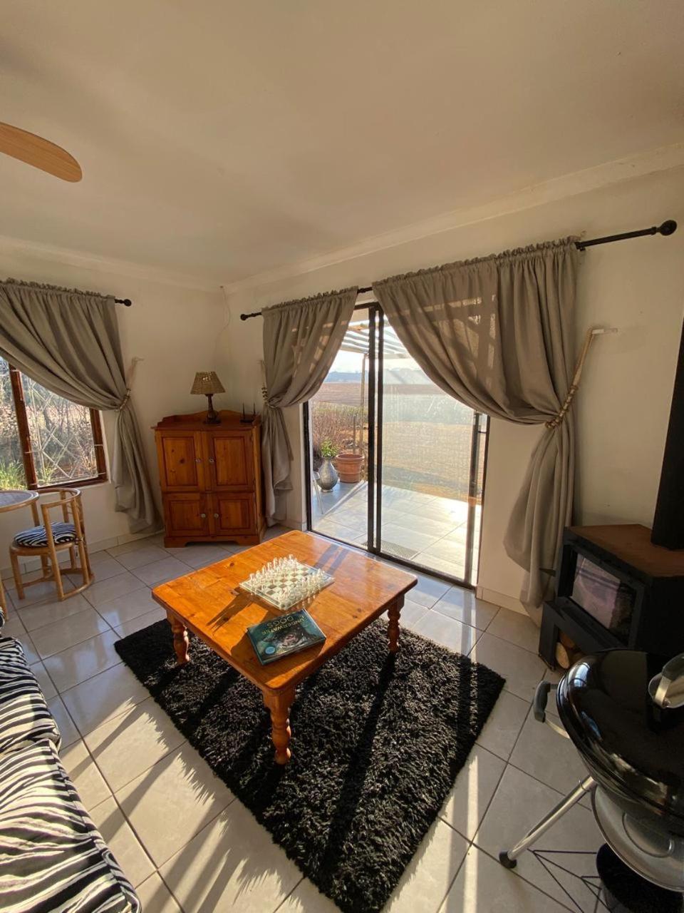 Sani Pass View Cottage Хаймвил Екстериор снимка