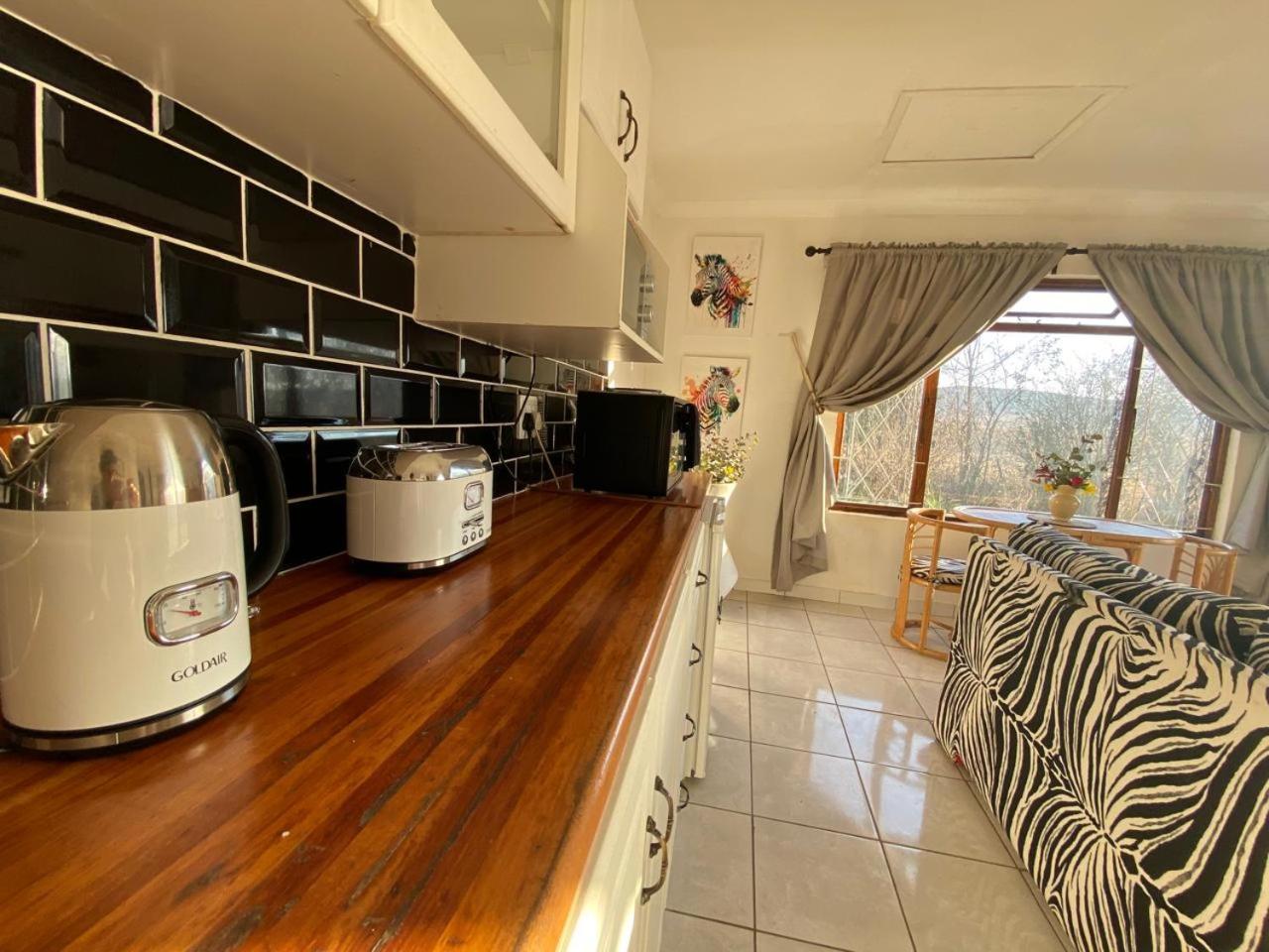 Sani Pass View Cottage Хаймвил Екстериор снимка